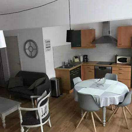 Le Saint Pierre Apartment Roye  Exterior photo