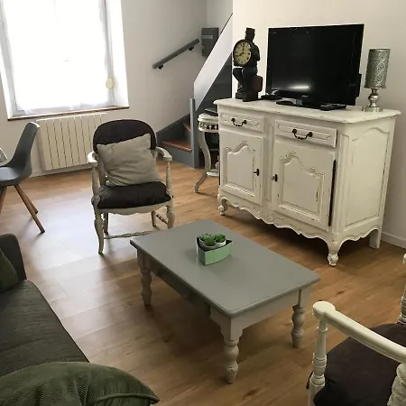 Le Saint Pierre Apartment Roye  Exterior photo