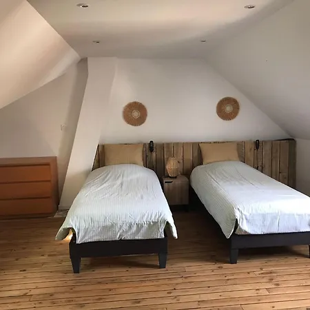 Le Saint Pierre Apartment Roye  Exterior photo